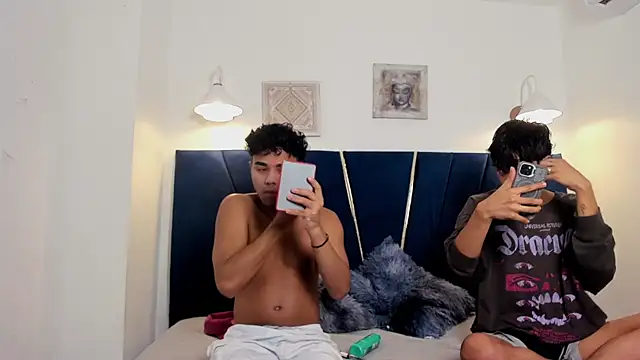 Enzo love18 online show from 04/09/26, 08:42