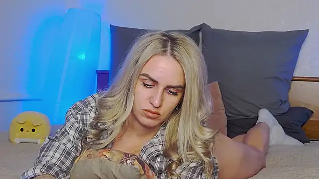 Snapshot of sexy_fuzzy_socks chatting on 04/14/26, 06:40 sexy fuzzy socks online show from 04/14/26, 06:40