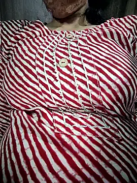 model seela online show from 05/07/26, 01:14