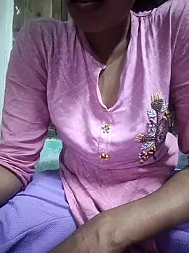 model seela online show from 05/09/26, 08:39