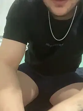 Snapshot of cinoo34 chatting on 04/03/26, 06:14 cinoo34 online show from 04/03/26, 06:14