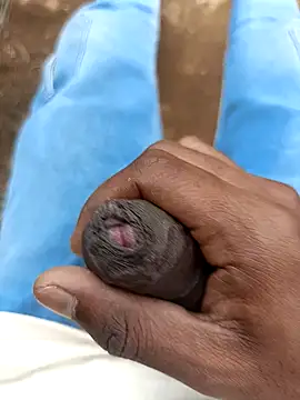 Snapshot of sanju_5418 chatting on 04/02/26, 05:36 sanju 5418 online show from 04/02/26, 05:36