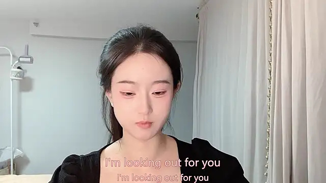 1X-yiyi online show from 04/20/26, 11:46