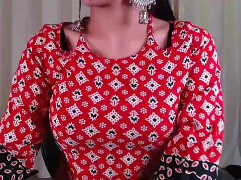 Snapshot of Naughty_Nisha19 chatting on 06/13/26, 07:06 Naughty Nisha19 online show from 06/13/26, 07:06
