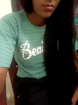 aushi rajput online show from 04/19/26, 03:57