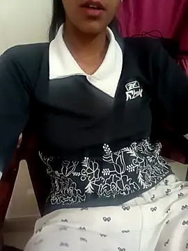 aushi rajput online show from 04/21/26, 02:25
