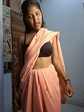 Pari lovers online show from 06/04/26, 02:33
