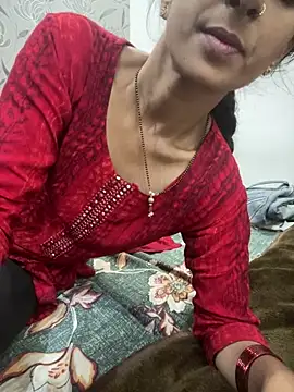 Pari lovers online show from 05/14/26, 08:00
