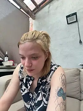jessebell2003 online show from 05/27/26, 05:42