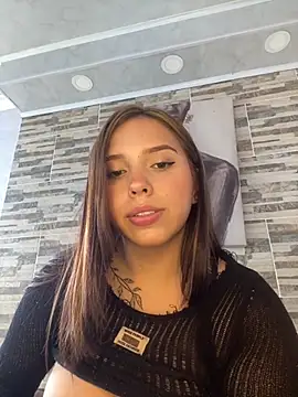 Snapshot of lunacandy_0 chatting on 03/31/26, 05:26 lunacandy 0 online show from 03/31/26, 05:26