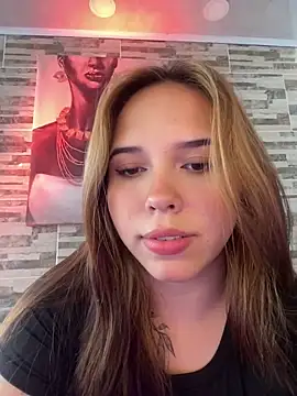 lunacandy 0 online show from 05/20/26, 07:22
