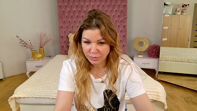 Eloises online show from 05/23/26, 07:18