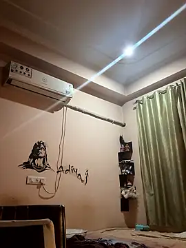 profiler1033 online show from 03/25/26, 03:44