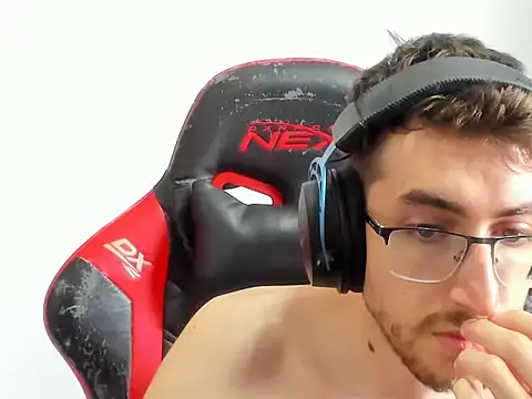 4rthurTV online show from 03/15/26, 04:03