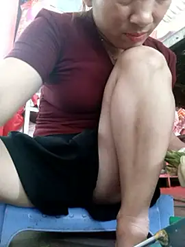 Snapshot of Sury_sexyy chatting on 06/09/26, 02:34 Sury sexyy online show from 06/09/26, 02:34