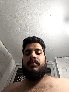 Snapshot of shubham19988 chatting on 06/02/26, 08:53 shubham19988 online show from 06/02/26, 08:53