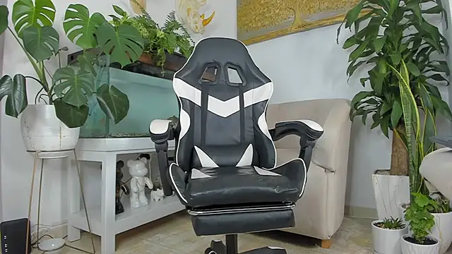 lia lovelly01 online show from 04/07/26, 10:22