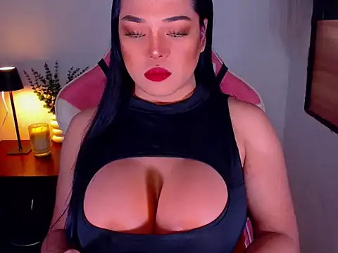 Zandralopez online show from 03/24/26, 10:54