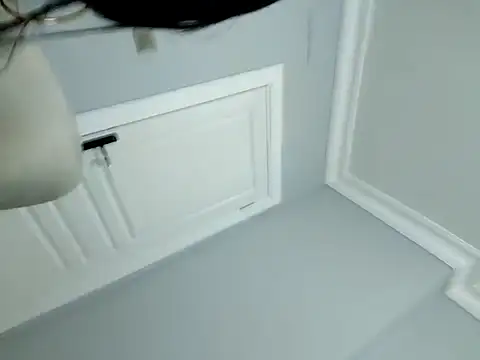 cessiexx online show from 04/15/26, 08:09