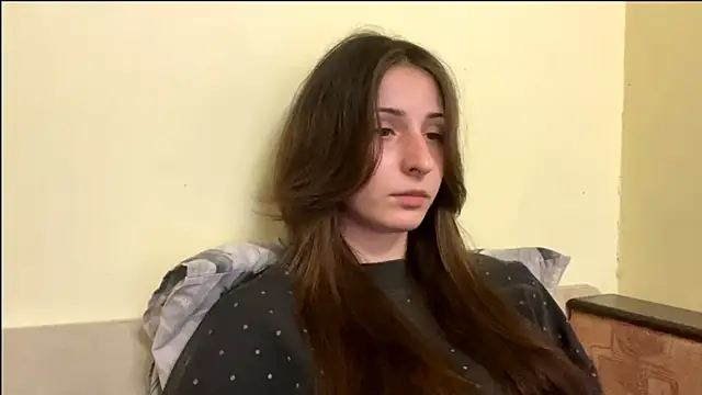 Snapshot of sakuraabloom7 chatting on 03/24/26, 03:12 sakuraabloom7 online show from 03/24/26, 03:12