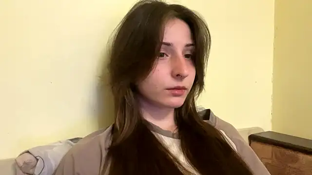 Snapshot of sakuraabloom7 chatting on 04/12/26, 05:16 sakuraabloom7 online show from 04/12/26, 05:16