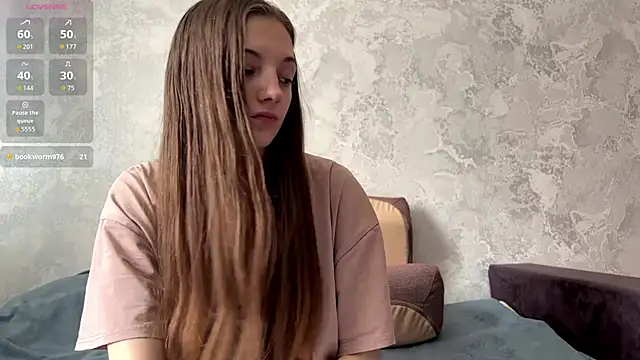 TatumLage online show from 04/02/26, 12:12