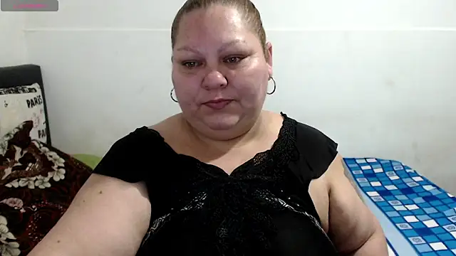 rossitaspace01 online show from 05/28/26, 12:33