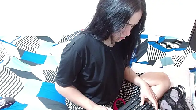 lina seduce online show from 07/14/26, 12:10
