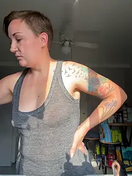 Snapshot of BSM4824 chatting on 03/25/26, 09:14 BSM4824 online show from 03/25/26, 09:14