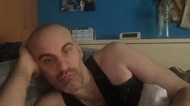 calvito exotico online show from 04/10/26, 07:15