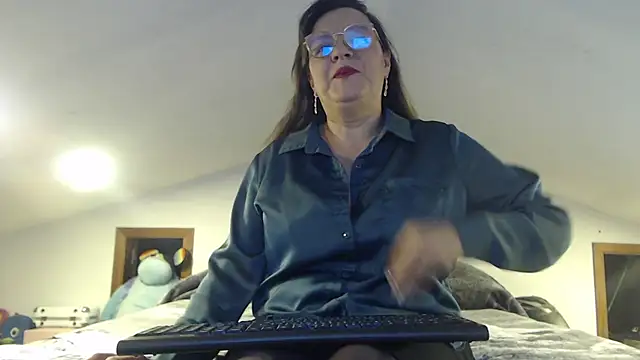 Malu 617 online show from 03/23/26, 04:23