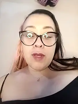 lua-bfly online show from 04/07/26, 10:44