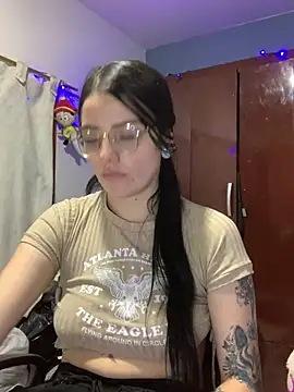 Tatii1 online show from 04/05/26, 01:45