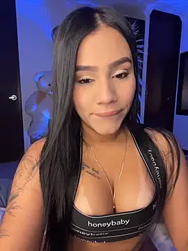 AlisonBeltran1 online show from 06/17/26, 05:40