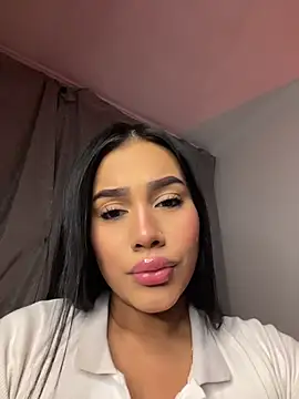AlisonBeltran1 online show from 07/29/26, 02:00