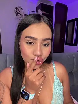 AlisonBeltran1 online show from 05/28/26, 05:26