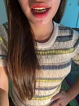 Snapshot of Xukaa_2k chatting on 04/21/26, 07:48 Xukaa 2k online show from 04/21/26, 07:48