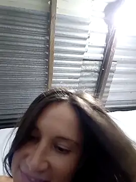 FavouriteVeronika online show from 04/23/26, 03:24