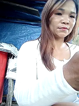 maymay121 online show from 05/13/26, 11:06