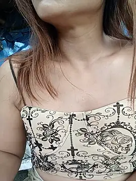 Snapshot of maymay121 chatting on 07/04/26, 11:20 maymay121 online show from 07/04/26, 11:20