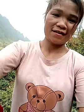 Snapshot of maymay121 chatting on 03/25/26, 08:14 maymay121 online show from 03/25/26, 08:14