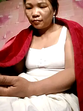 maymay121 online show from 04/24/26, 11:40