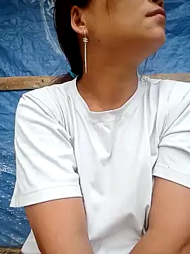 maymay121 online show from 04/21/26, 11:11
