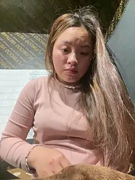 Snapshot of chipchip-cute chatting on 03/16/26, 09:02 chipchip-cute online show from 03/16/26, 09:02