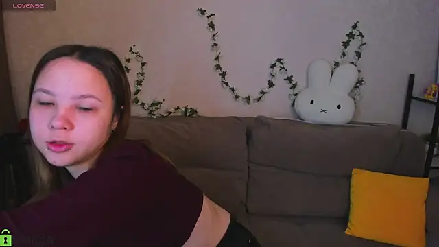 Lori Bllossom online show from 04/15/26, 01:11