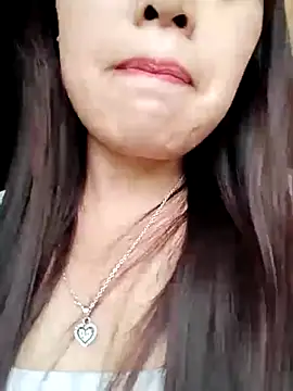 Snapshot of Abi-ni chatting on 03/31/26, 11:01 Abi-ni online show from 03/31/26, 11:01