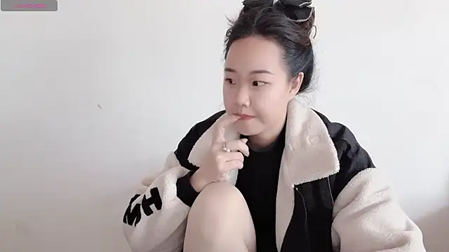 Snapshot of Yueyue-788 chatting on 03/21/26, 07:53 Yueyue-788 online show from 03/21/26, 07:53