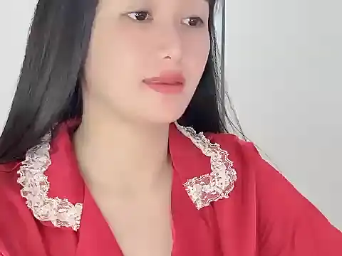 AmyLinee 1 online show from 05/05/26, 04:26