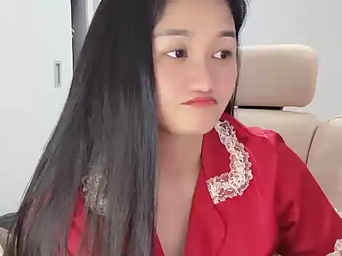 AmyLinee 1 online show from 05/08/26, 06:01