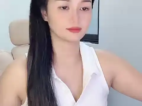 AmyLinee 1 online show from 06/03/26, 02:07
